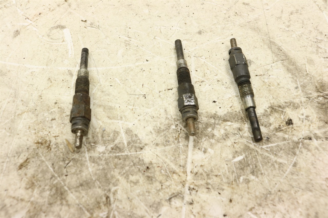 Kubota RTV 900 4X4 05 Glow Plugs 16896 eBay
