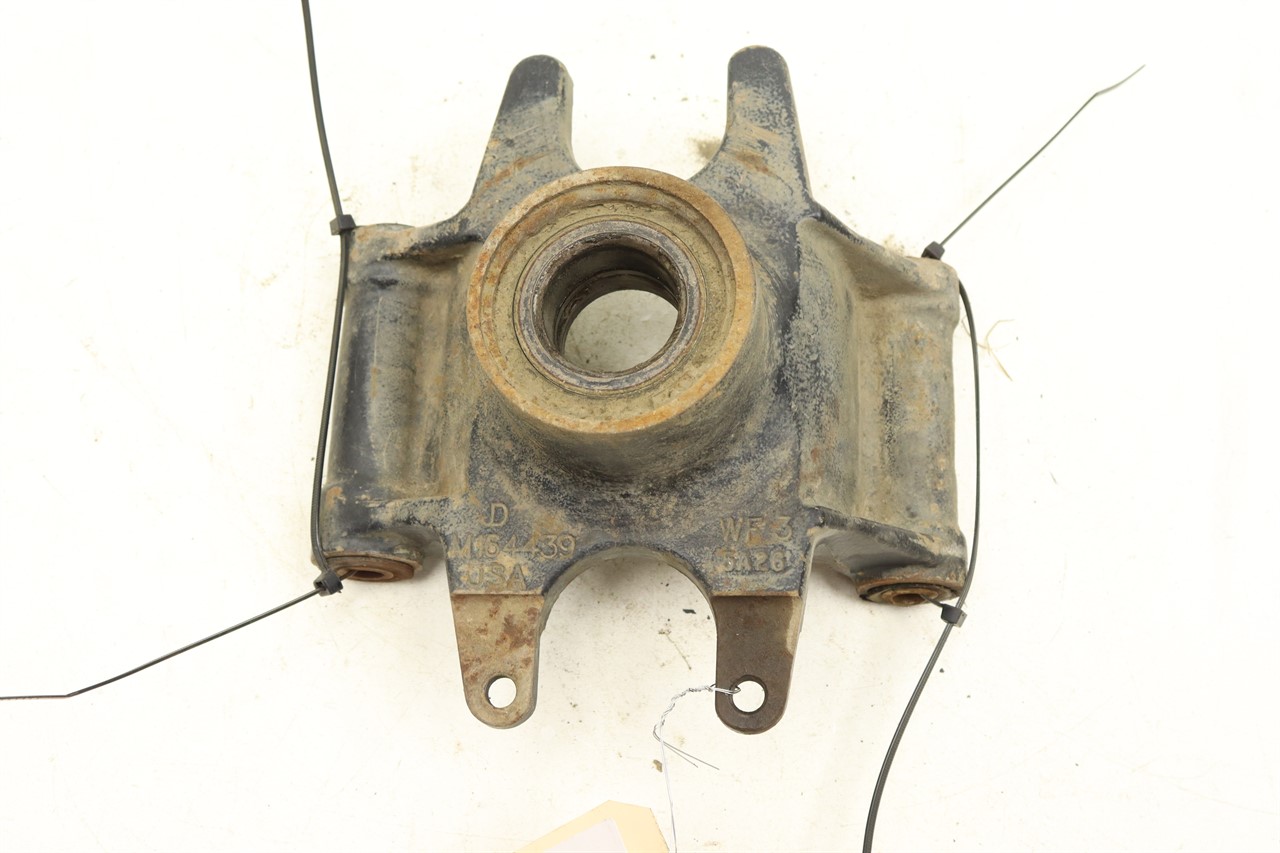 John Deere Gator 825i 15 Rear Knuckle AM137369 #1 45560 | eBay