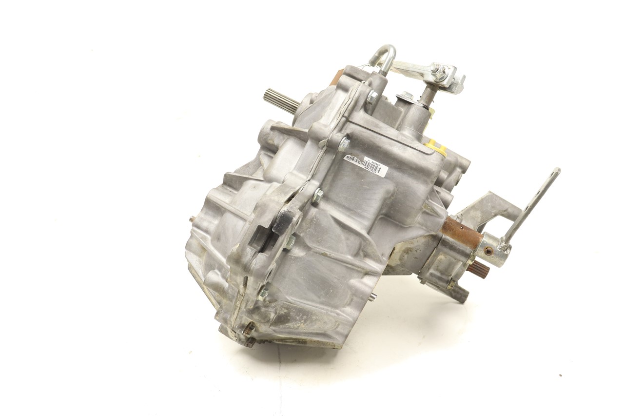 2004 John Deere Gator HPX 4x2 04 Transmission | AM132522