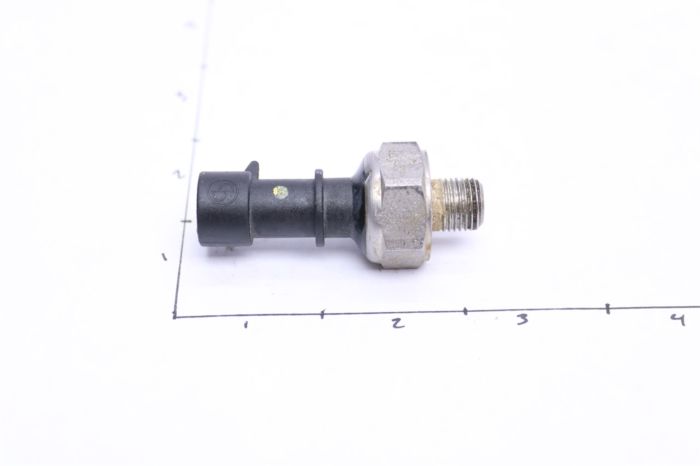 For Can-Am Oil Pressure Switch 420256915 Compatible With Can-Am 450 570 650 850 1000 Max 2011-2018 Maverick X3 Commander 1000 2011-2019 Turbo Oil Pressure Switch