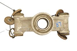 Yamaha 2008-2013 Rhino 700 Right Rear Axle Carrier Knuckle 5B4