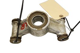 Yamaha 2008-2013 Rhino 700 Right Rear Axle Carrier Knuckle 5B4