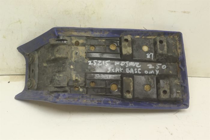 Kawasaki Mojave 250 87 Seat 53001-1468 PARTS ONLY 25215