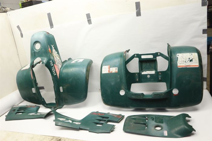 Polaris Xplorer 300 4x4 98 Front Rear Fender Set Green 26691
