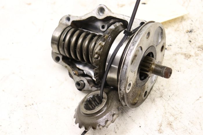 Yamaha Moto 4 225 2x4 86 Bevel Gears Output Shaft 28621 - Power