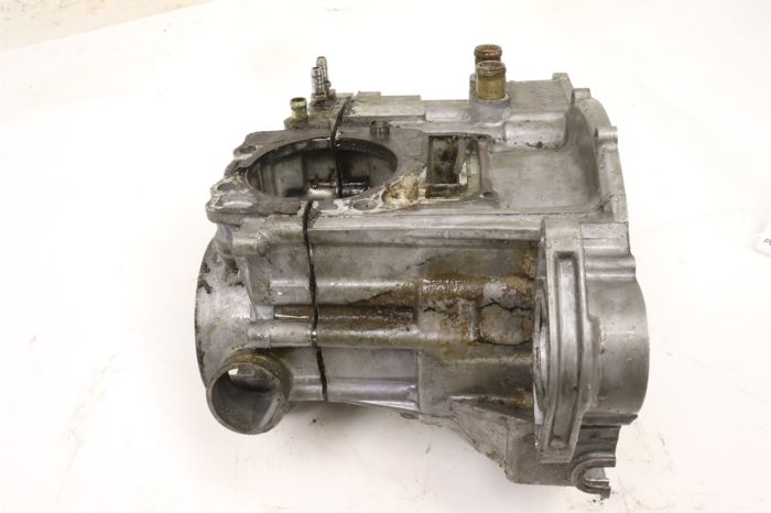 Polaris Sportsman Diesel 455 4x4 99 Engine Cases Crankcase 3085946 31987