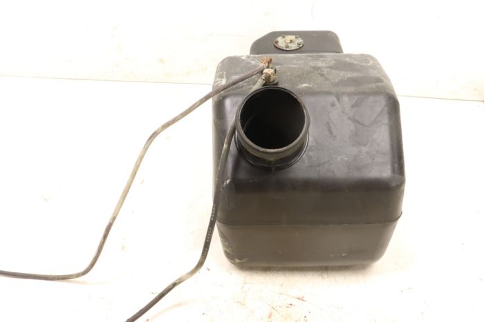 Kubota RTV 900 13 Gas Tank NO FUEL PUMP K7561-24100 K7561