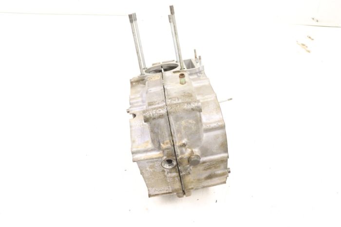 Suzuki Quad Runner LT 300 88 Engine Cases Crankcase 11300-24854 31624