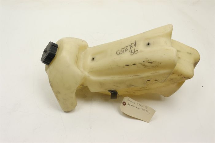 Aftermarket Kawasaki KX250 98 Fuel Tank.  33466