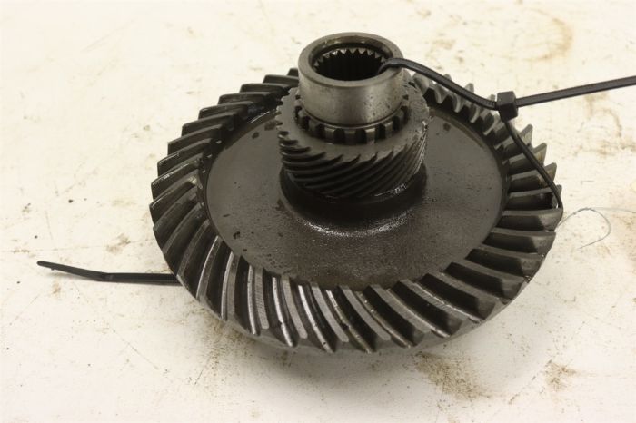 Kawasaki Bayou 300 4x4 97 Differential Rear Ring Gear 13101-5084 32631