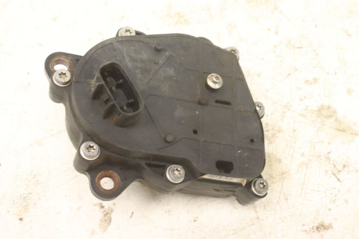 Can-Am Defender HD8 800R XT 17 Differential Actuator Rear