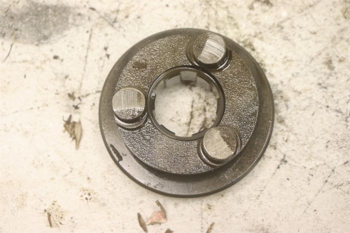 KYMCO MXU 500 4x4 IRS 14 Shift Forward Lower 23471-LDB5-E00