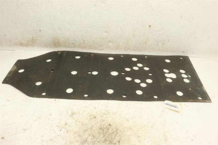 Polaris Ranger 700 EFI 6x6 08 Skid Plate 5812909 40241