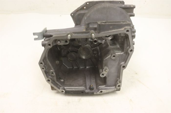 Kubota RTV 900 05 Transmission Gear Case Housing K7561-11118