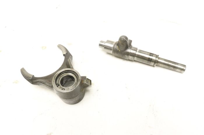 XUV GATOR RANGE SHIFT FORK MIU804463 40464