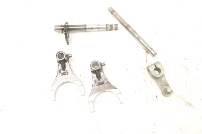 Arctic Cat Alterra 500 17 Shifter Shift Shaft Fork Trans Assembly  41352