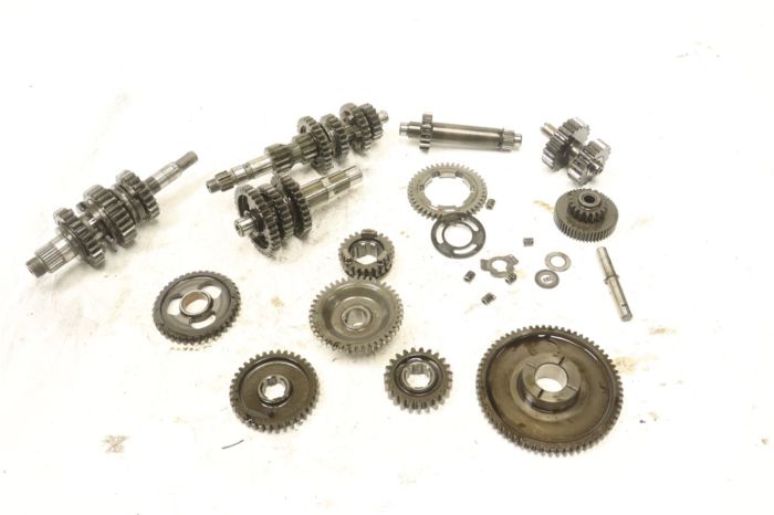 Yamaha Kodiak 400 96 Transmission Shafts Gears Assembly