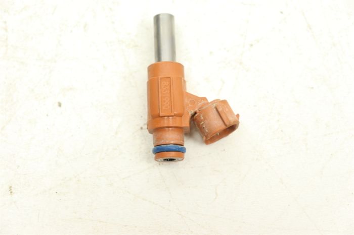 Kawasaki Teryx KRX 1000 20 Fuel Injector 49033-0040 #2 46617