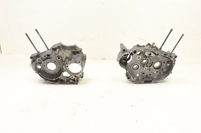 Honda Fourtrax 250 85 Engine Cases Crankcase 11100-HA0-000 11200-HA0-00 43810