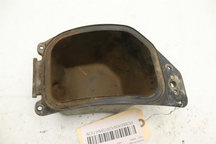 Honda Foreman 500 FPE 08 Front Fender Storage Box 61150-HP0-A00