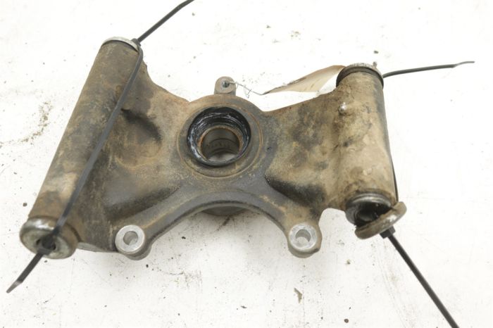 Yamaha YXZ 1000 EPS SE 16 Knuckle Right Rear 2HC-F532F-02-00 47833