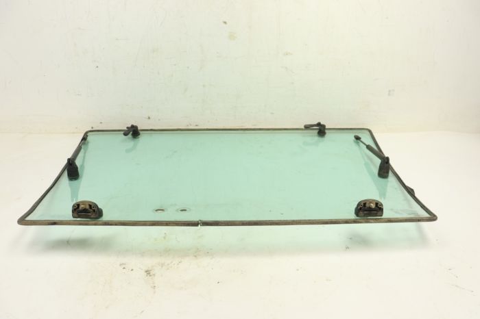 John Deere Gator HPX 05 Windshield Glass VGA12164 LOCAL PICK UP