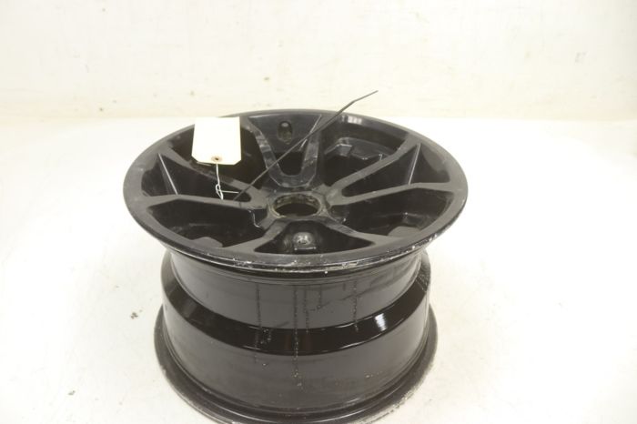 Can-Am Commander 1000 XT 12 Wheel Rim Rear 705501261 #2 50102
