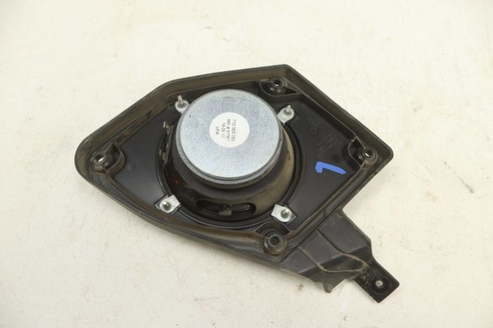 Can-Am Commander 1000 LTD 17 Jensen Stereo Kit 51426 - Power