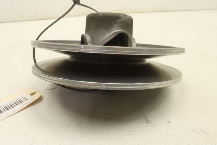 Can-Am Defender HD8 CAB 20 Driven Secondary Clutch 420280627 51924