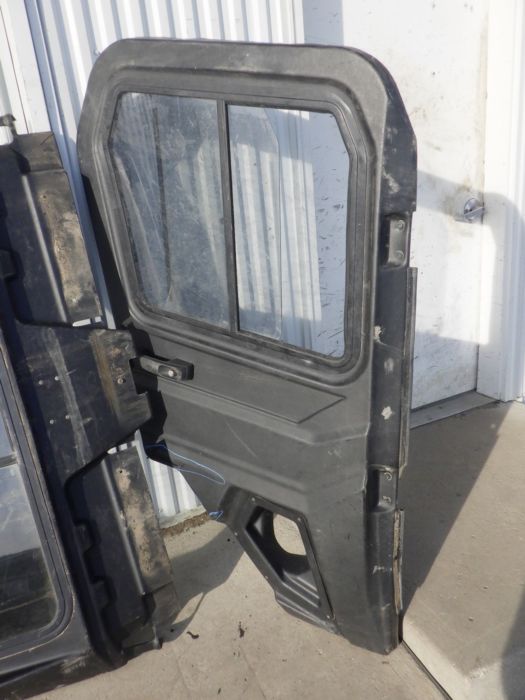 Honda Pioneer 700-4 Full Hard Doors Windshield Cab LOCAL PICK UP