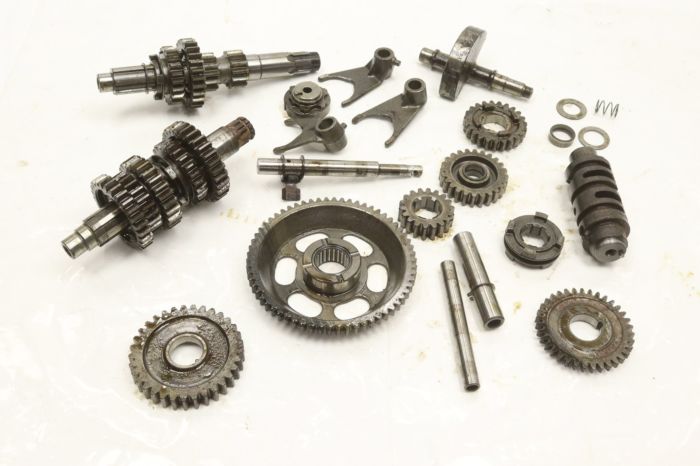 Suzuki Quad Sport 400 LTZ 03 Transmission Gears Shafts Assembly 52825