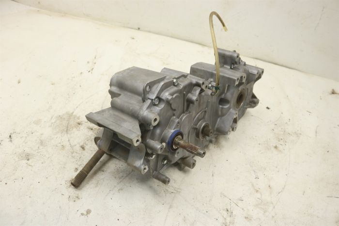 na Cylinder Head Cover NTY BPZ-NS-011 for Infiniti, Nissan