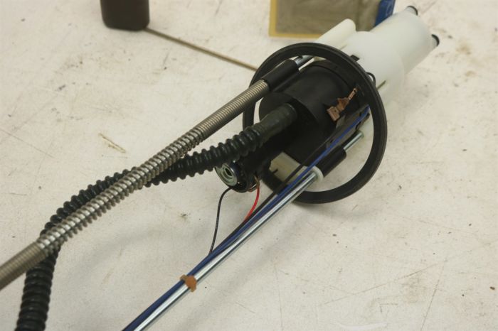 Polaris Ranger XP 4x4 6x6 Crew 800 2011 to 2012 Fuel Pump 2204402