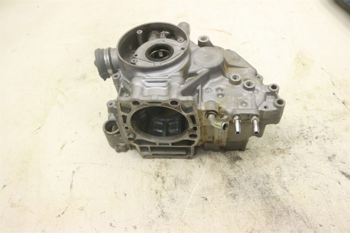 Polaris 1999 2000 Worker Sportsman 335 4x4 Crankcase Engine Case 3085849
