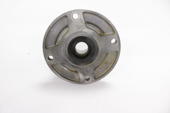 Yamaha Grizzly Rhino 660 Middle Drive Gear Bearing Housing 5KM-17551-10-00